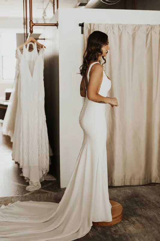 Simple Fitted Square Neckline Wedding Dress