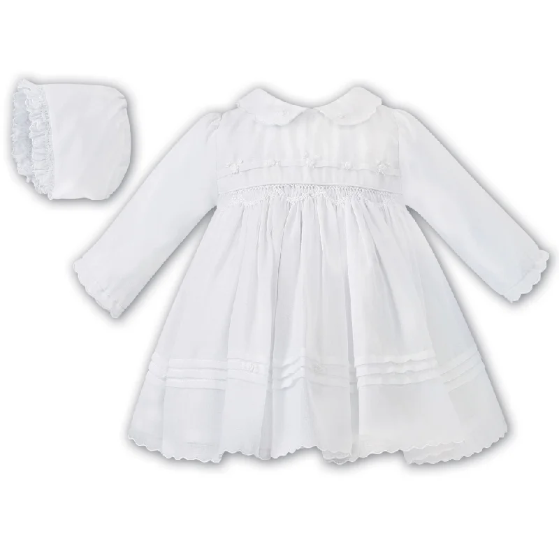 SARAH LOUISE -  Smocked Dress With Bonnet - White