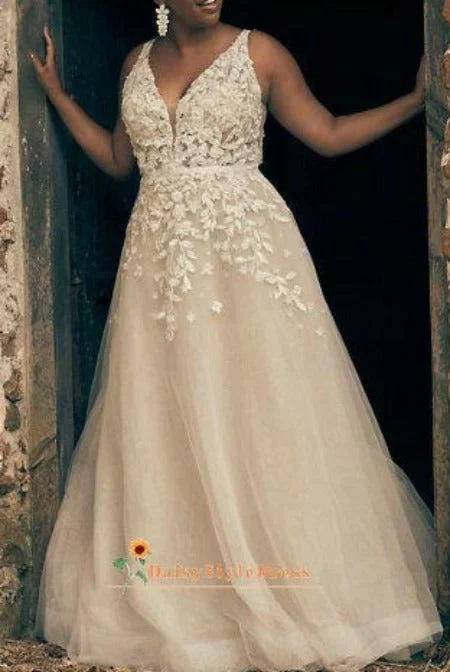 A line V-neckline Ivory Lace and Tulle Wedding Dress