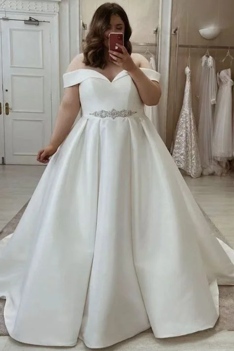 Ball Gown Off Shoulder Sleeve Plus Size Wedding Dress