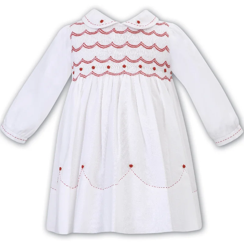 SARAH LOUISE -  Smocked Peter Pan Collar With Flower Detail Dress - White